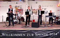 'Spende' in Wennungen mit den Steigraer Musikanten